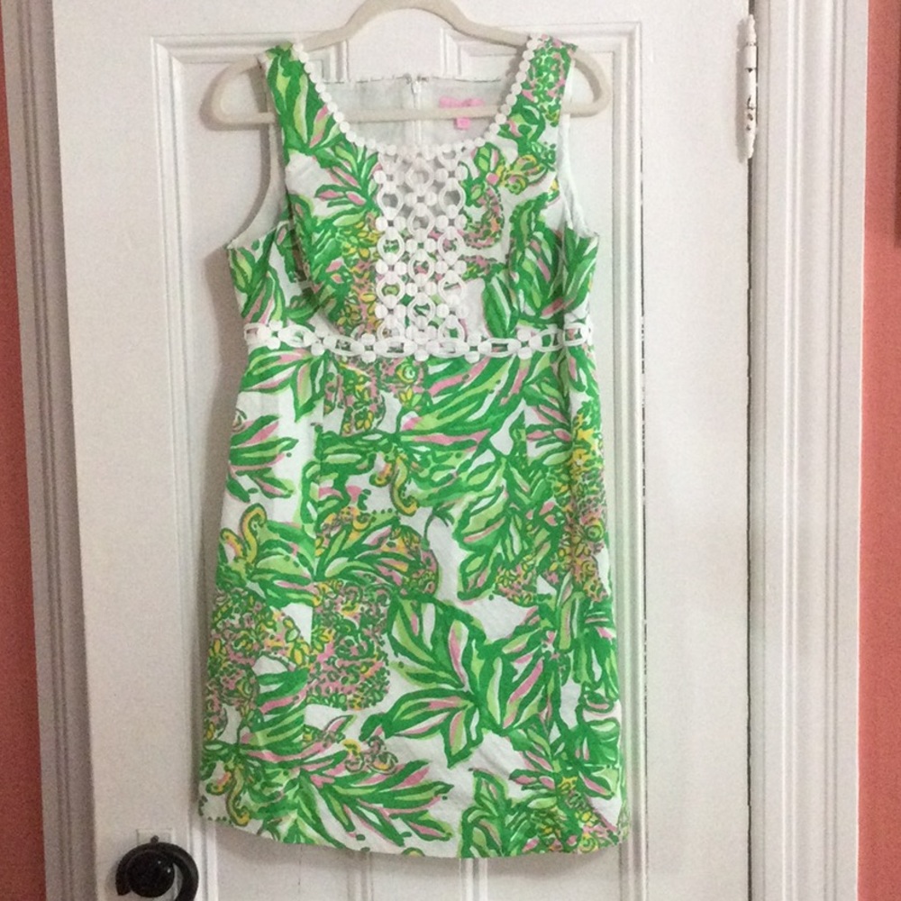 Like new Lilly Pulitzer Dress Size 12